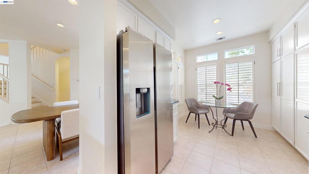 3412 Fitzsimmons Cmn Property Photo 10