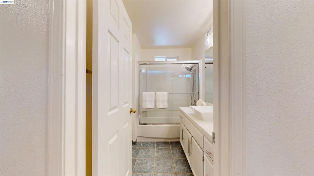 3412 Fitzsimmons Cmn Property Photo 22
