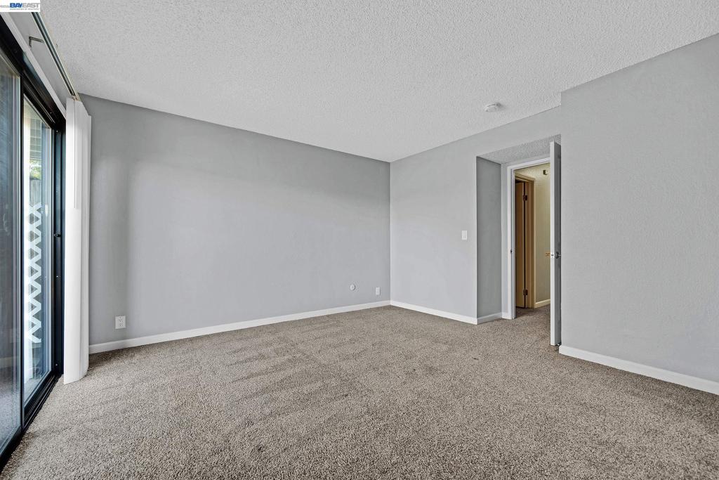 2279 Clearview Cir Property Photo 24