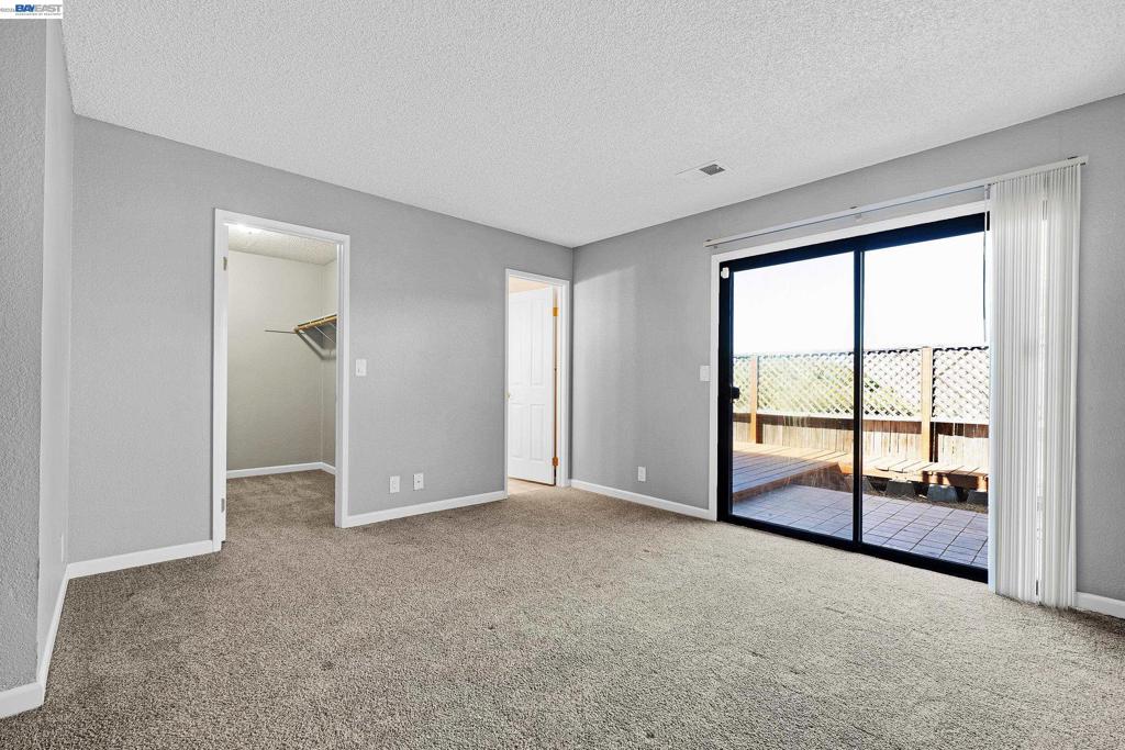 2279 Clearview Cir Property Photo 25