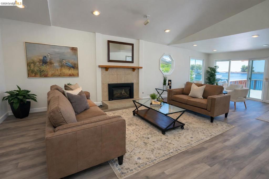 281 Discovery Bay Blvd Property Photo 6
