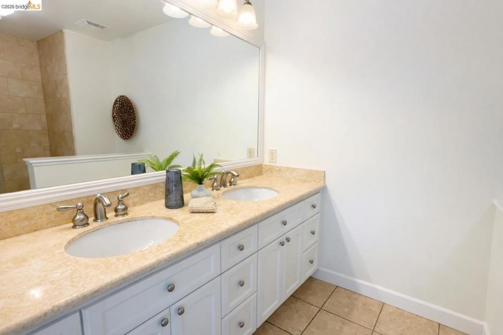 281 Discovery Bay Blvd Property Photo 13