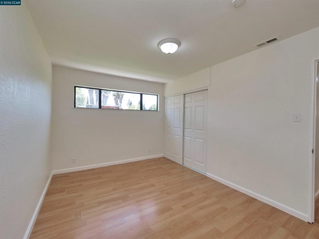 1156 Santa Barbara Dr Property Photo 44