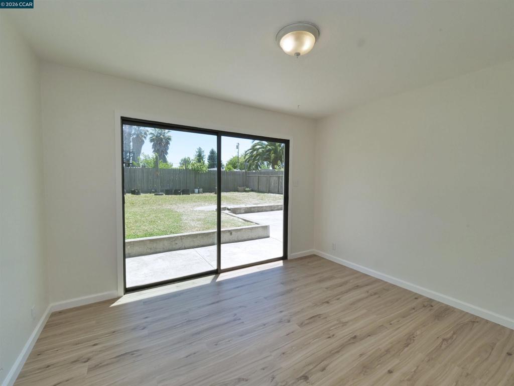 1156 Santa Barbara Dr Property Photo 54