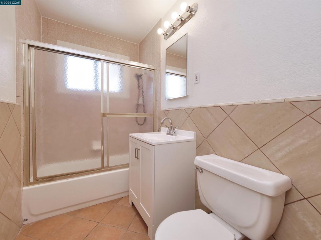 1156 Santa Barbara Dr Property Photo 59