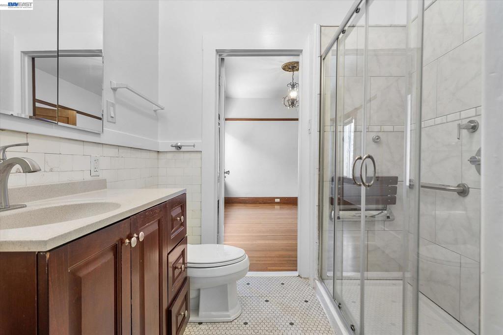 3246 Mlk Jr. Way Property Photo 18