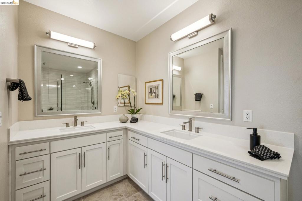 16 Sea Star Ct Property Photo 18