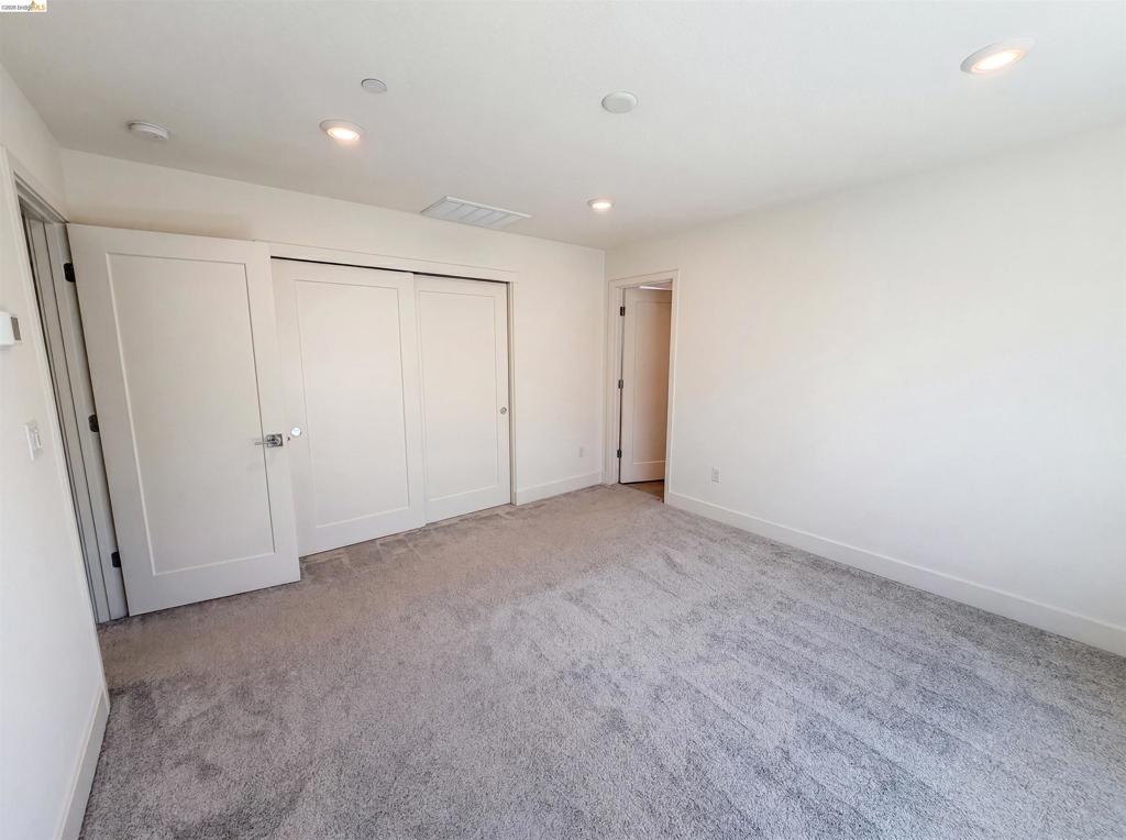9034 Rudder Way Property Photo 16