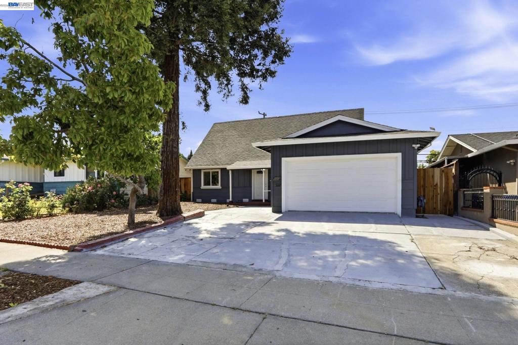 3074 Capewood Ln Property Photo 1