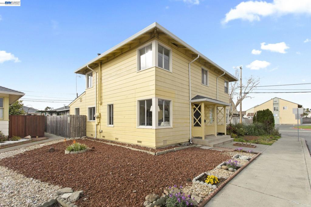1815 Second Street Property Photo 25