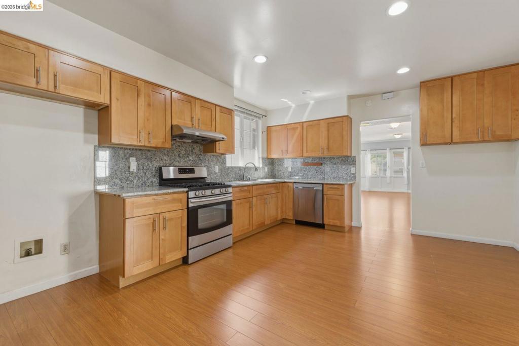 340 Foothill Blvd Property Photo 20