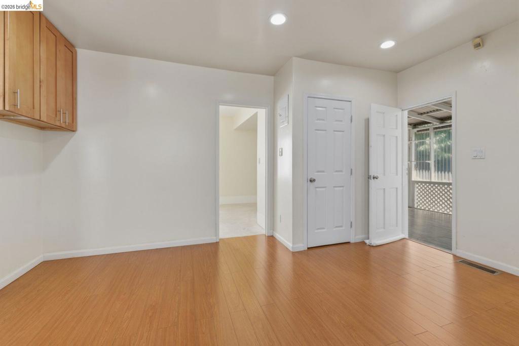 340 Foothill Blvd Property Photo 21