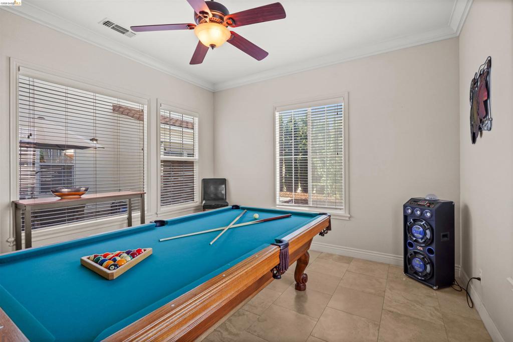 1596 Cherry Blossom Ct Property Photo 7