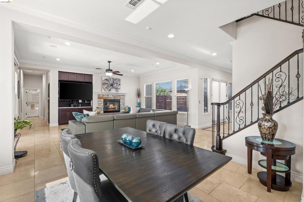 1596 Cherry Blossom Ct Property Photo 18