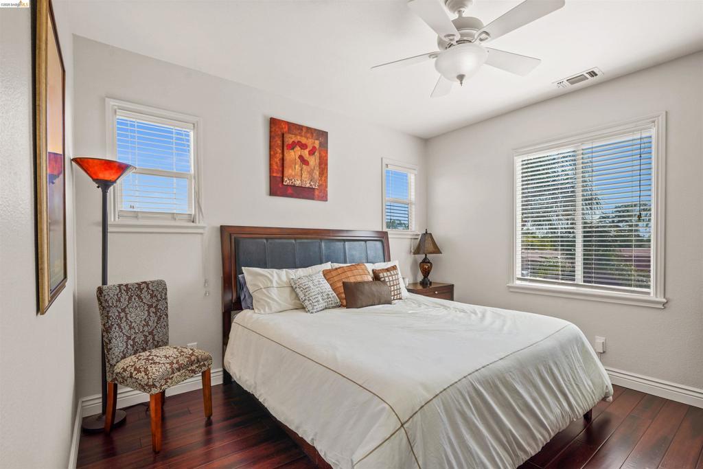 1596 Cherry Blossom Ct Property Photo 39