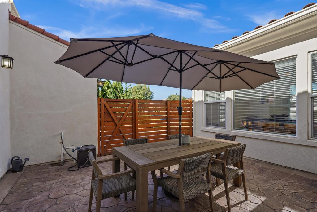1596 Cherry Blossom Ct Property Photo 62