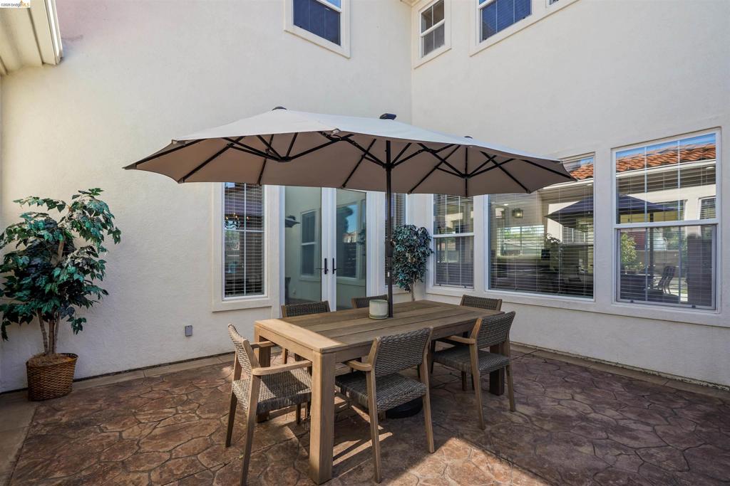 1596 Cherry Blossom Ct Property Photo 63
