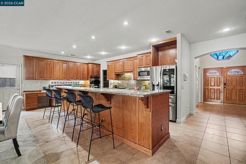 5666 Oakmont Ct Property Photo 15