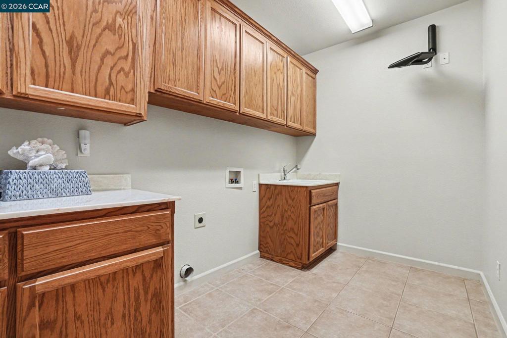 5666 Oakmont Ct Property Photo 19