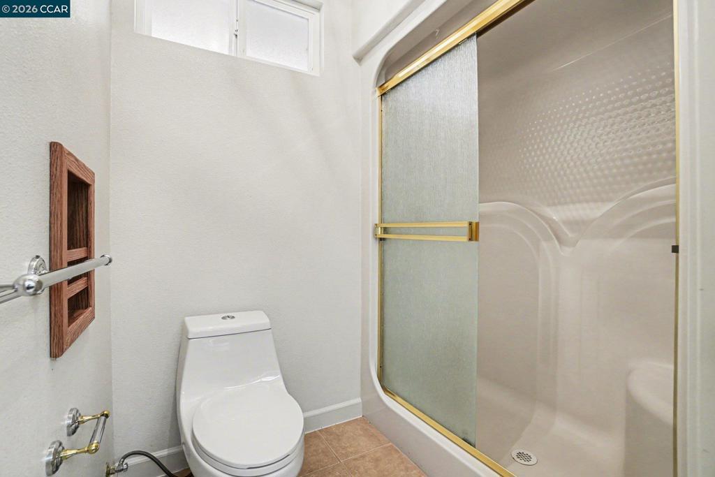 5666 Oakmont Ct Property Photo 37