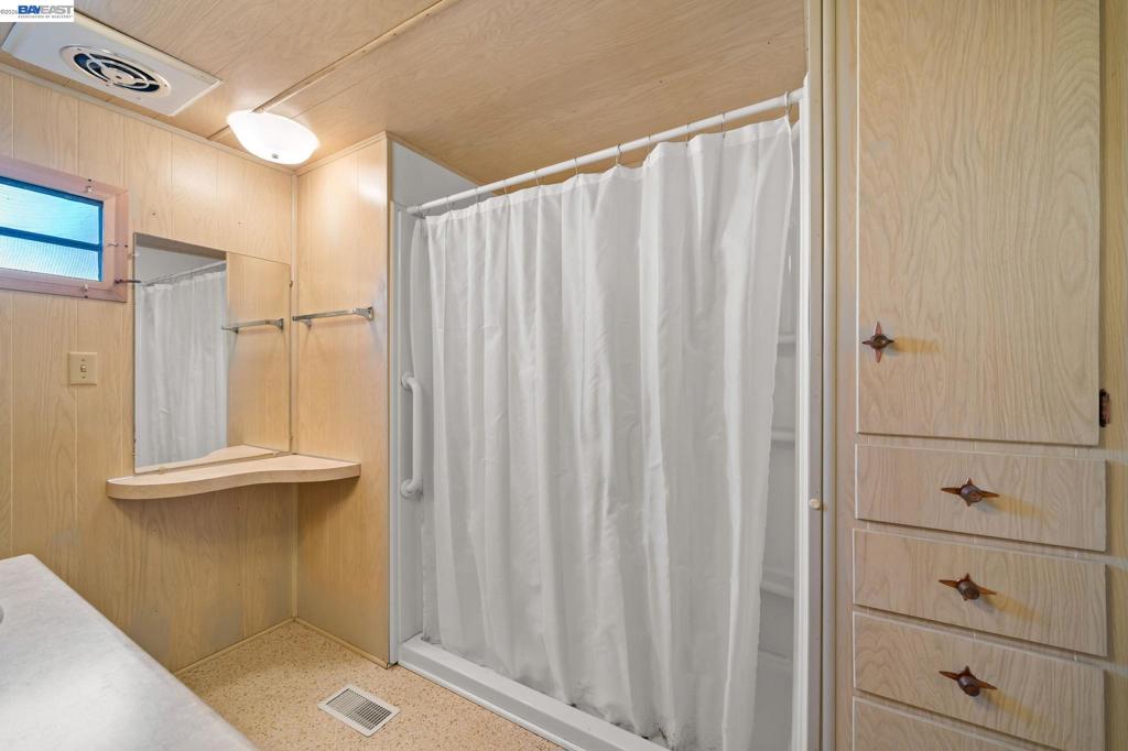 18 Galloway Dr Property Photo 18