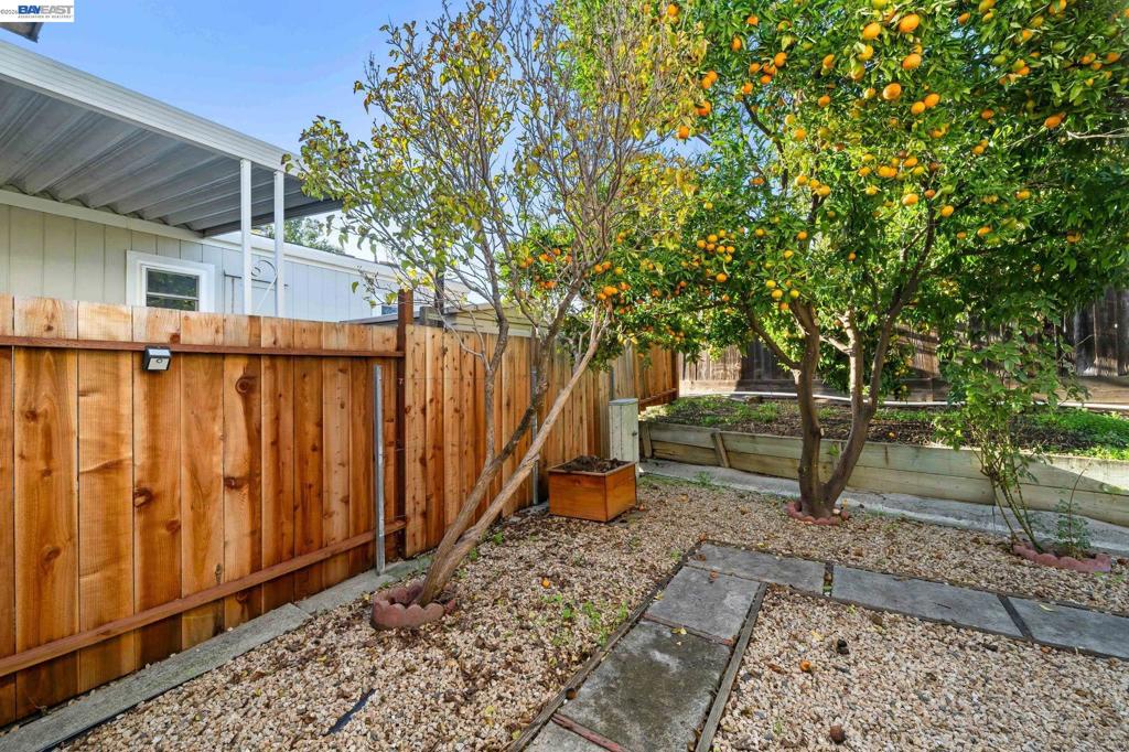 18 Galloway Dr Property Photo 22