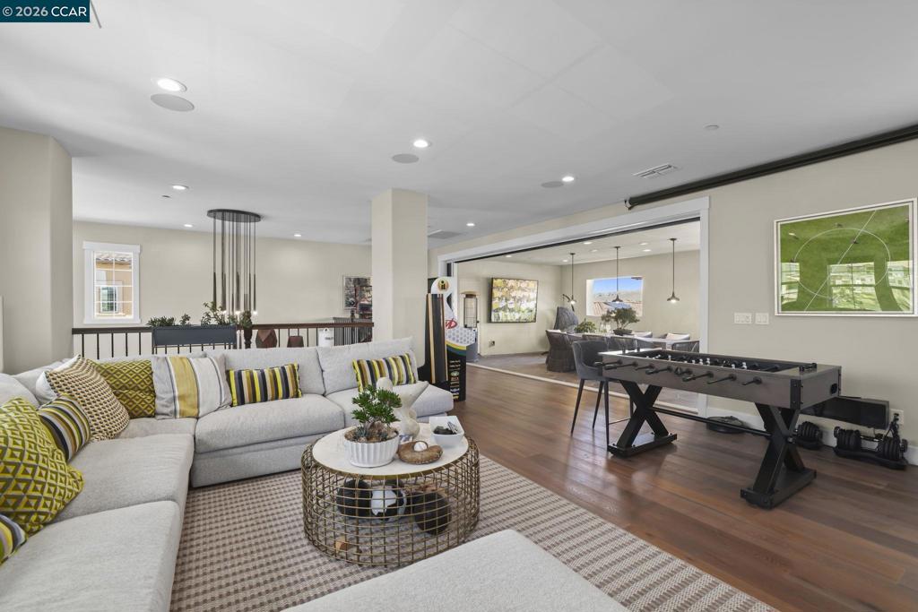600 Thyme Way Property Photo 11