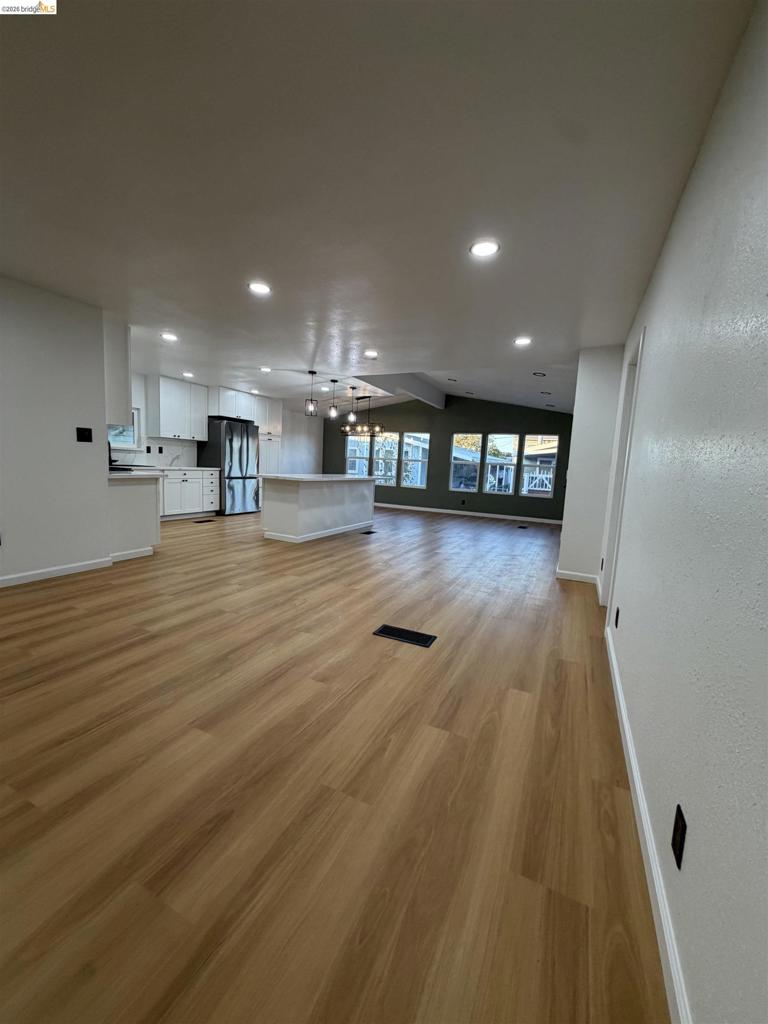 3702 Hawthorne Property Photo 15