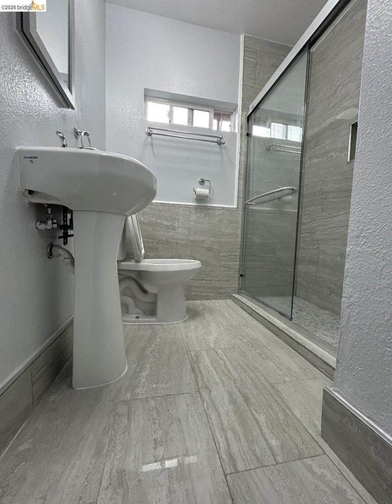 3743 Suter St Property Photo 12