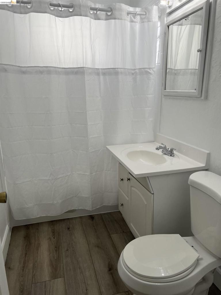 1376 Elm Street Property Photo 7