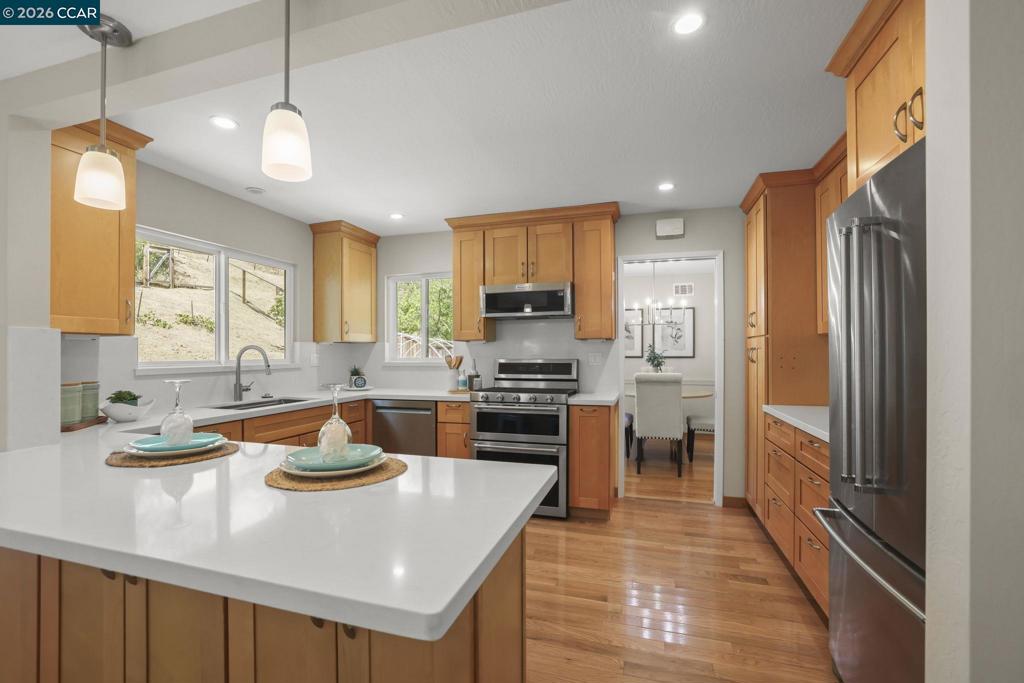 5412 Degnan Dr Property Photo 3