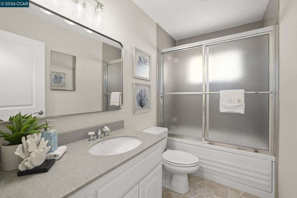 5412 Degnan Dr Property Photo 13