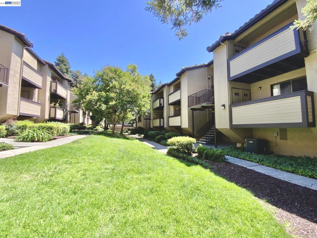 205 Wenatchee Cmn 16 Property Photo 1