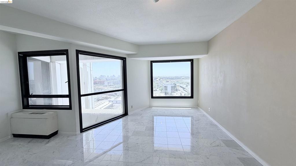 6363 Christie Ave 1501 Property Photo 12