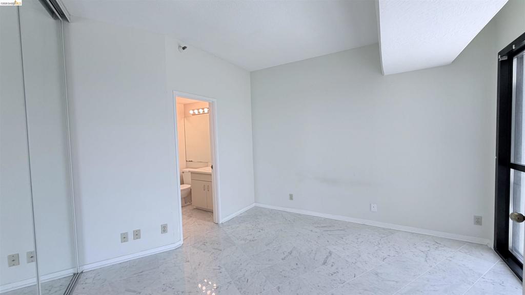 6363 Christie Ave 1501 Property Photo 16