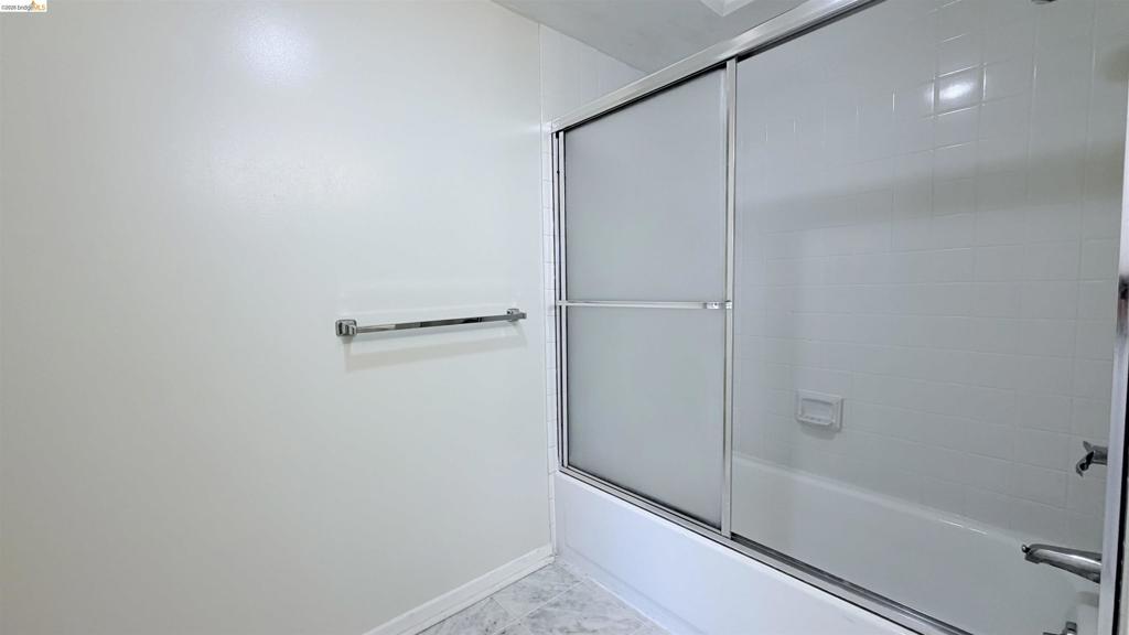 6363 Christie Ave 1501 Property Photo 21