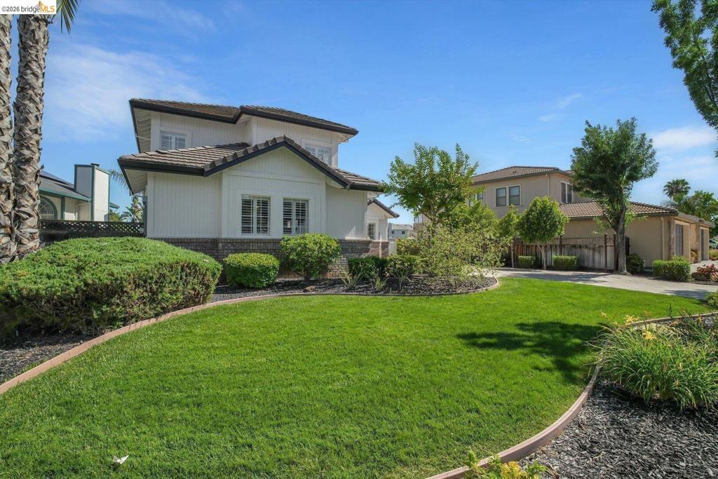 5530 Edgeview Dr Property Photo 4