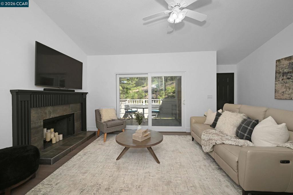200 Norris Canyon Pl C Property Photo 7