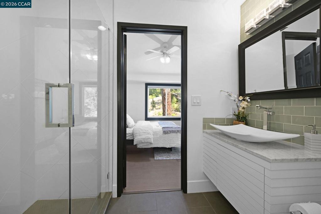 200 Norris Canyon Pl C Property Photo 25