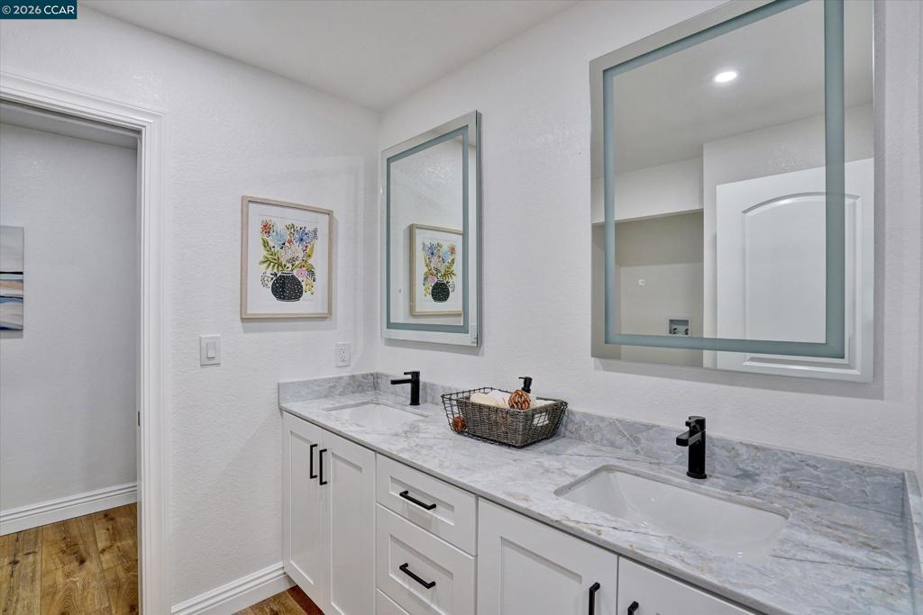 280 Scottsdale Rd Property Photo 20