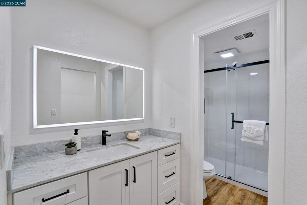 280 Scottsdale Rd Property Photo 21