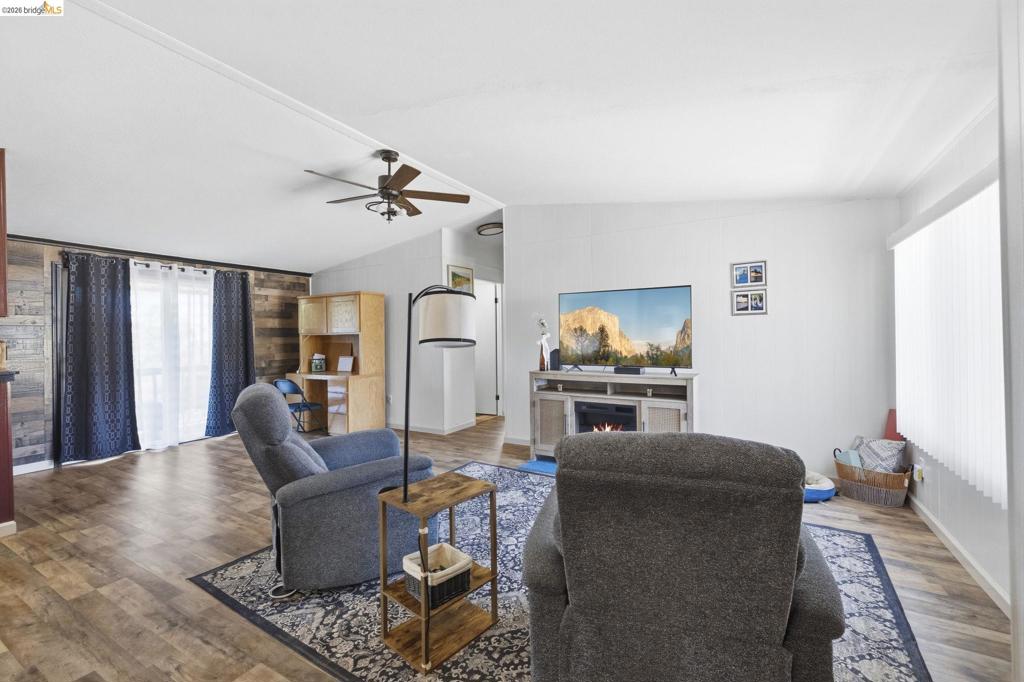 10760 Wigwam Rd Property Photo 4