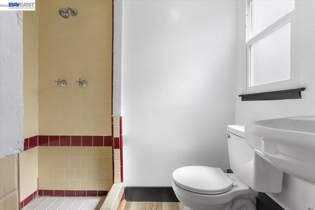5301 Brann St Property Photo 70