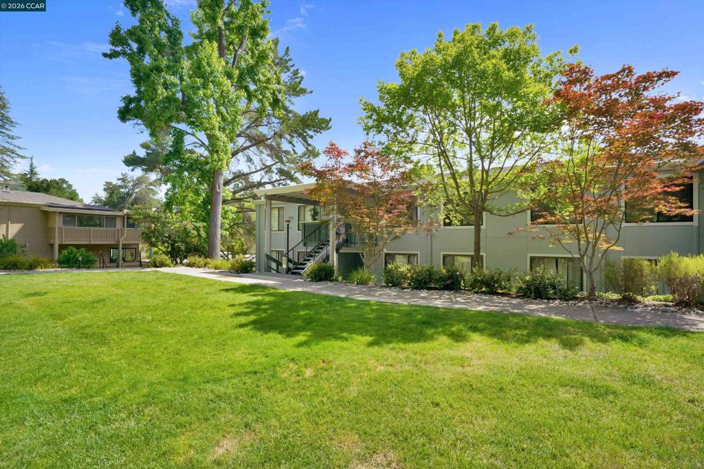 1549 Oakmont 3 Property Photo 17