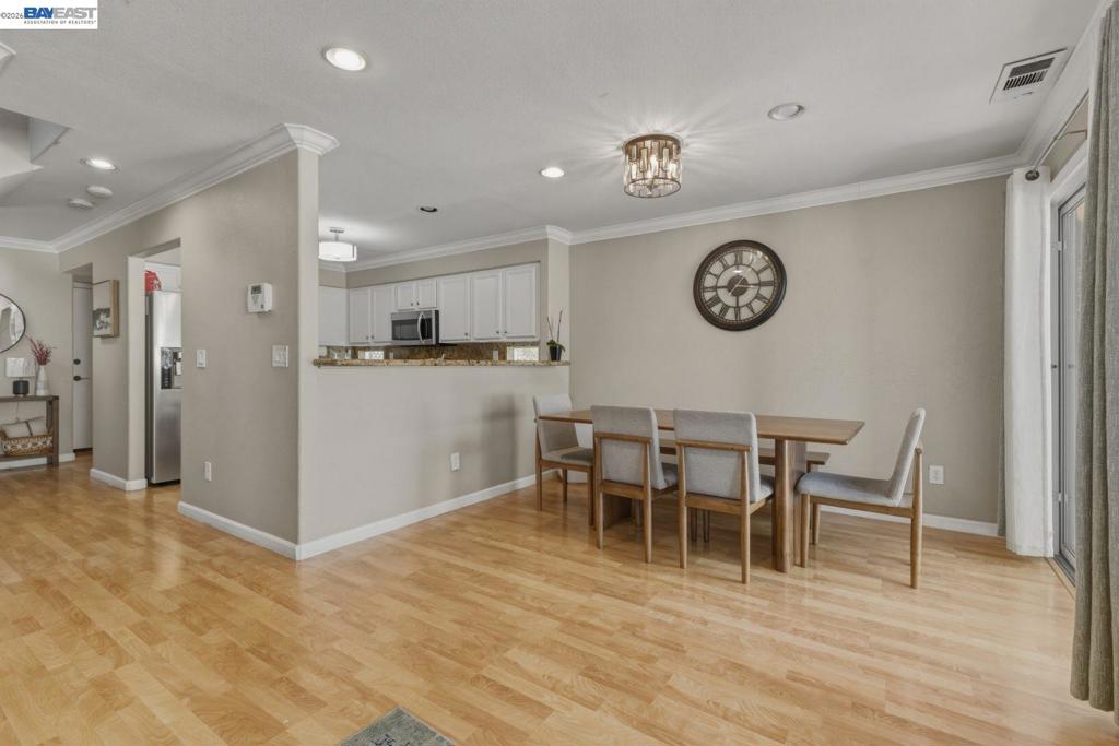 1130 Vista Pointe Cir Property Photo 11