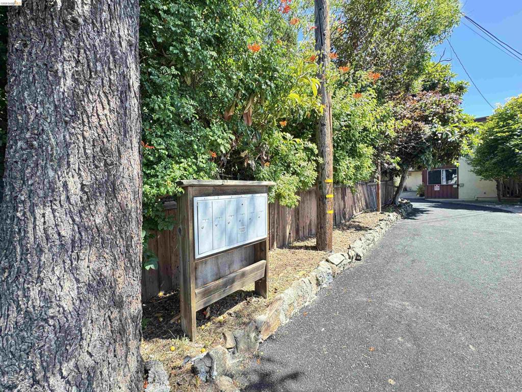 3812 Whittle Ave Property Photo 5