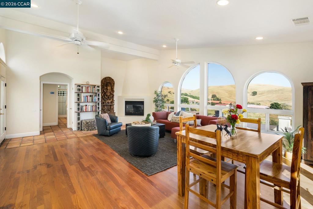 7151 Johnston Rd Property Photo 19