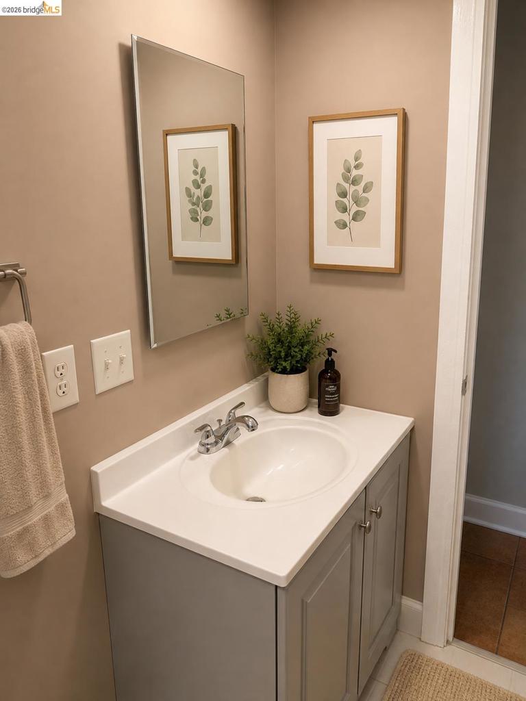 1086 66th St Property Photo 31