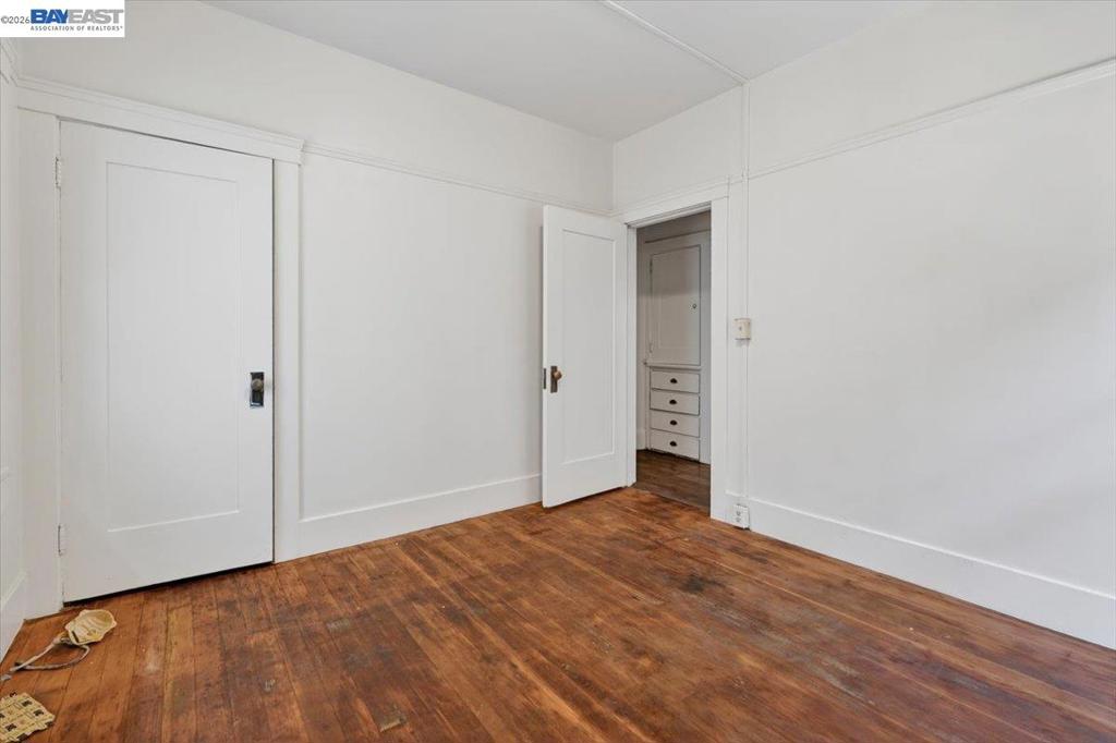950 Loomis Ct Property Photo 16