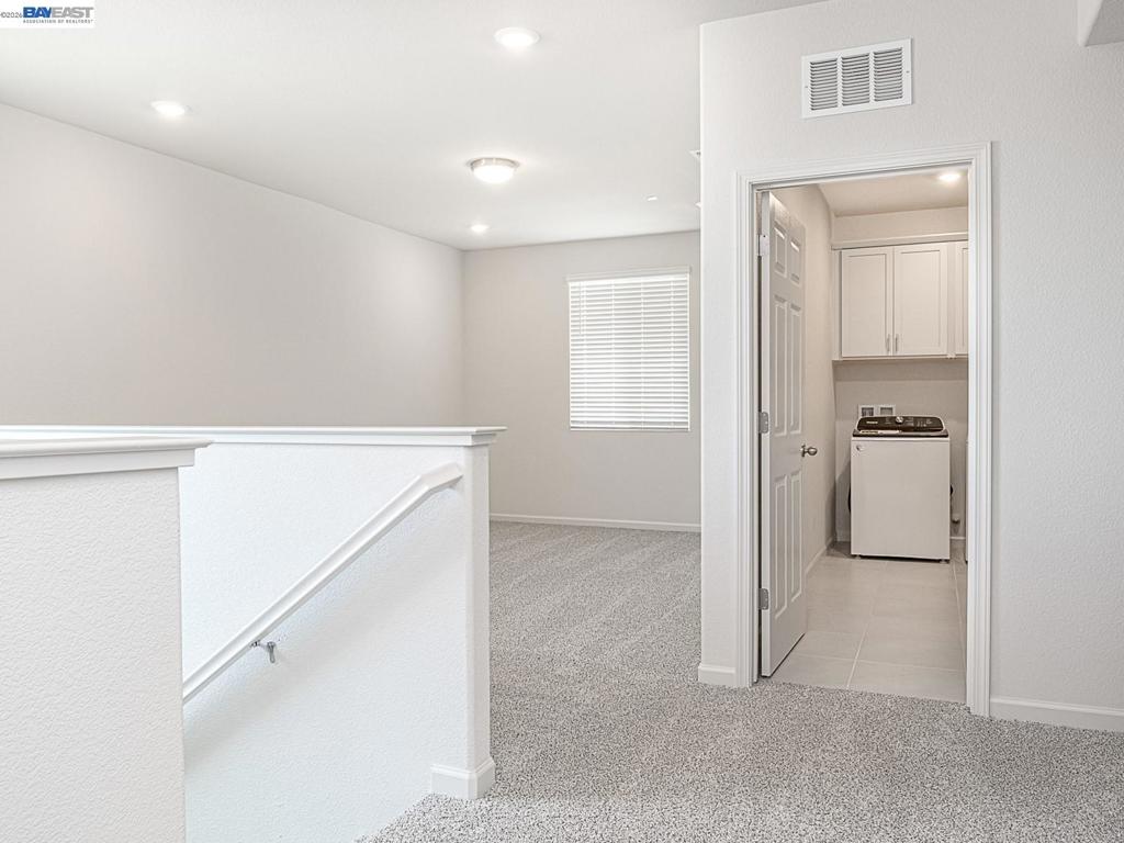 609 Channel Cir Property Photo 6